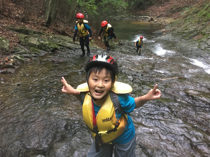 あえて濡れない沢旅